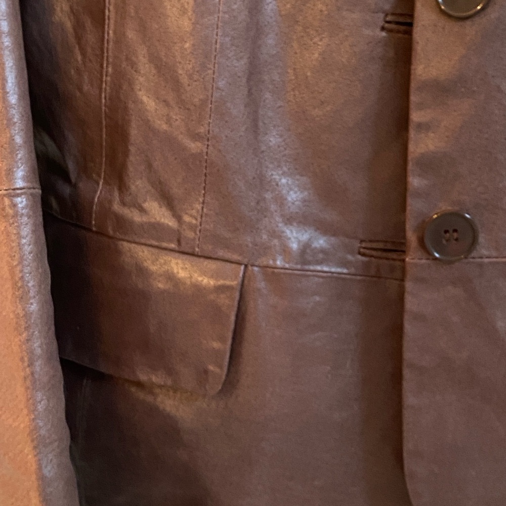 Genuine Leather Jacket - Women - Picture 5 of 6